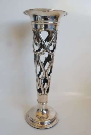 SPECTACULAR!! 1910 BIRMINGHAM SILVER SPILL VASE AMAZING DESIGN  159,7g  WOW!!