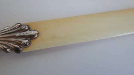 EXQUISITE!! 1896 BIRMINGHAM SILVER & IVORY PAGE TURNER IN ORIGINAL PRESENTATION CASE VALUE R2950