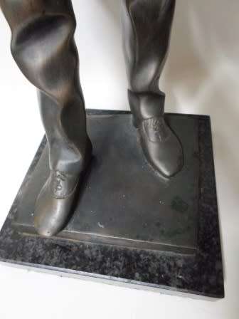 VERY RARE!! ANTON VAN WOUW POSTHUMUS "LEEMANS THE POSTMAN" BRONZE 410mm VALUE R30000 WOW!!