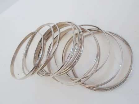 WOW!! COLLECTION OF 16 STERLING SILVER BANGLES 96,1g  WOW !!