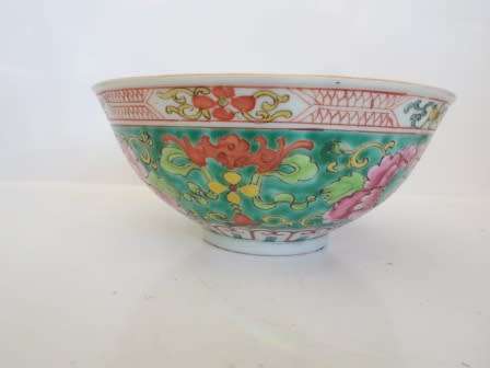 RARE!! 18TH CENTURY CHINESE QIANLONG FAMILLE ROSE BOWL CIRCA 1780's VALUE R5950 WOW!!