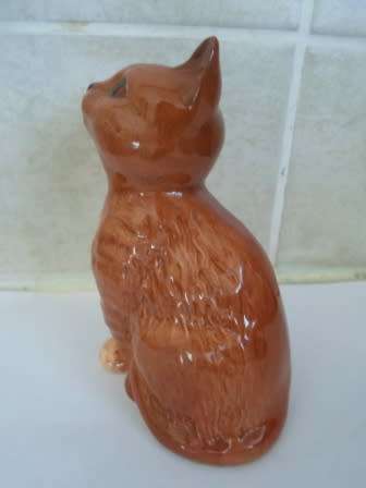 SO CUTE!!  VINTAGE ROYAL DOULTON GINGER CAT MINT CONDITION!!