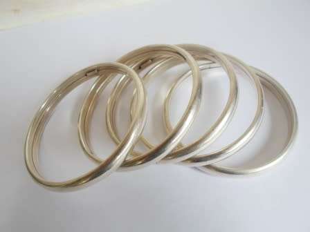 WOW!! 5 X  VINTAGE 8mm ITALIAN STERLING SILVER BANGLES  82,3g WOW!!
