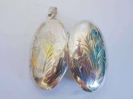 STUNNING!! LARGE STERLING SILVER LOCKET WITH ENGRAVED DETAIL 10,2g WOW!!