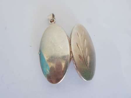 WOW!! LARGE VINTAGE STERLING SILVER LOCKET PENDANT  10,7g WOW!!