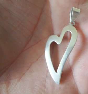 WOW!! GORGEOUS LARGE STERLING SILVER HEART PENDANT  2,3g  WOW!!