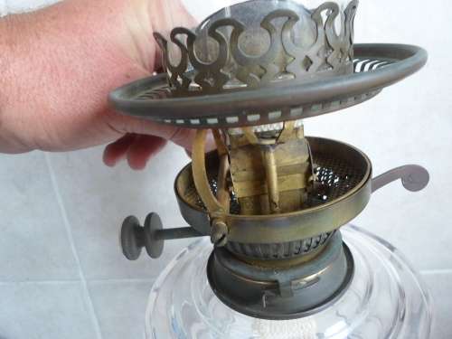 EXCEPTIONAL!! VICTORIAN HINKS and SONS DUPLEX GLASS and BRASS OIL LAMP VALUE R3000 WOW!!