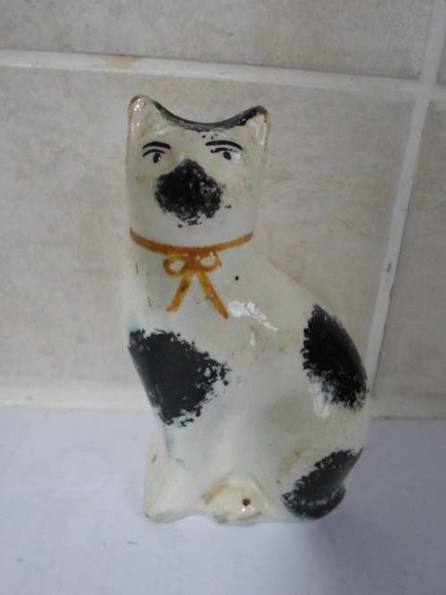 19TH CENTURY STAFORDSHIRE POTTERY CAT FIGURE CIRCA 1880`s WOW!!