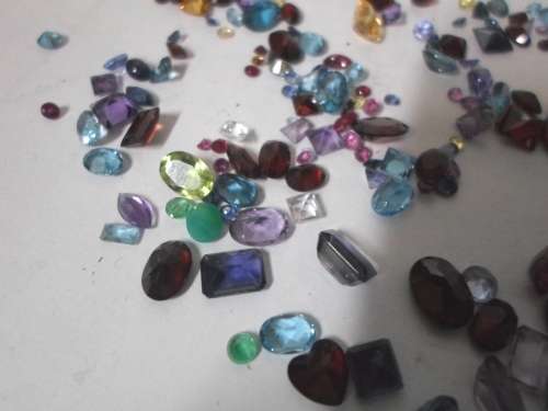 WOW!! 83,50ct COLLECTION OF MIXED GEM STONES STUNNING STONE!! WOW!!