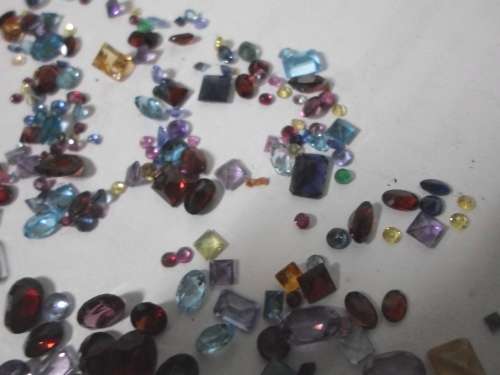 WOW!! 83,50ct COLLECTION OF MIXED GEM STONES STUNNING STONE!! WOW!!