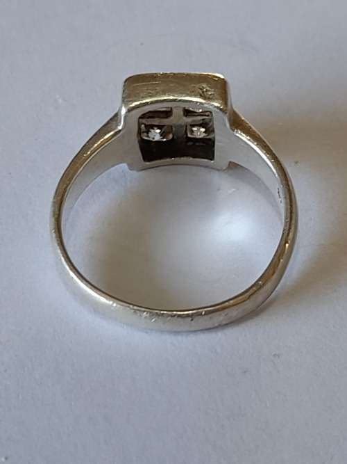 Exquisite sterling silver cz ring 4,8g Wow!!