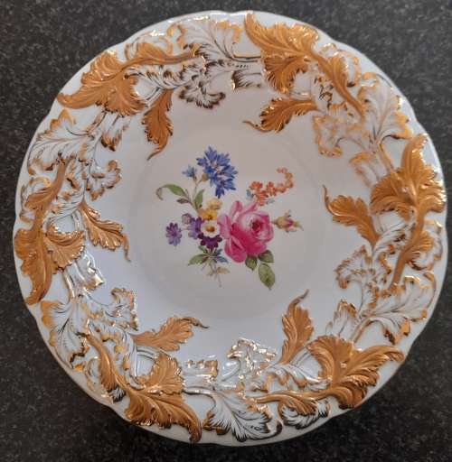 Spectacular!! Antique Meissen hand painted plate amazing condition!! Value R4950
