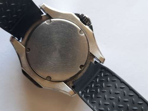 Wow!! Citizen Eco Drive 300m divers watch 100% working wow!!