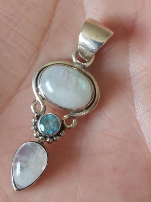 Magnificent large sterling silver moonstone & aquamarine pendant 7,2g stunning!!