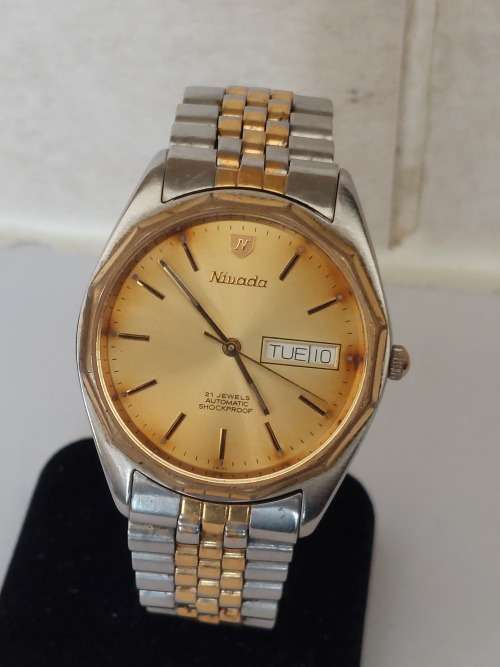 Rare Collectable Watches Wow Vintage Nivada 21 jewel automatic mens watch 100 working was sold for 500.00 on 8 Feb at 22 15 by mikef13 in Cape Town ID 579597078