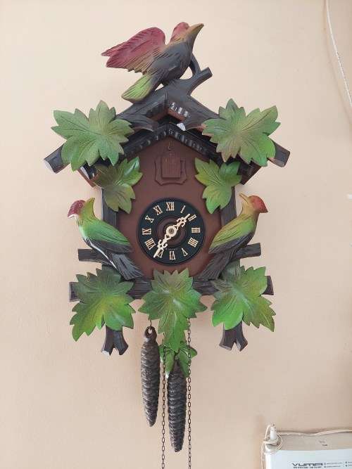 Wow!! Awesome vintage German cuckoo clock 100% working!!