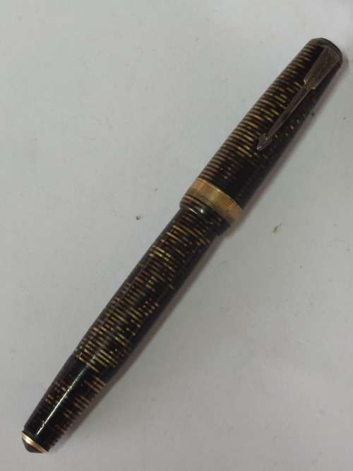 Wow!! 1939 brown striped Parker `Long Major` vacumatic fountain pen
