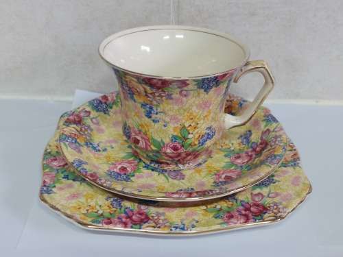 Another 1930`s Royal Winton Welbeck chinz trio Value R950