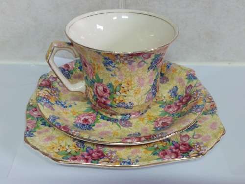 Another 1930`s Royal Winton Welbeck chinz trio Value R950