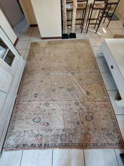 Magnificent!! Antique persian 100% silk carpet circa 1920 Value R15000