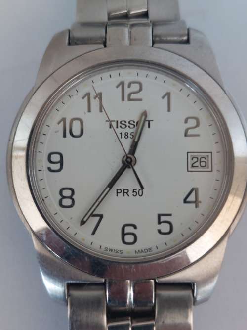 WOW!! Tissot PR50 mens stainless steel quartz watch Value R3000