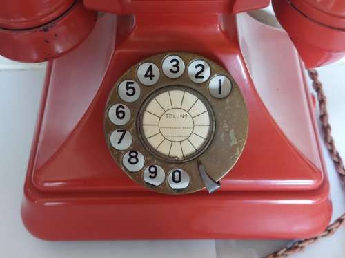 Rare!! 1930 `SA` Siemens Red King Pyramid phone Value R12000