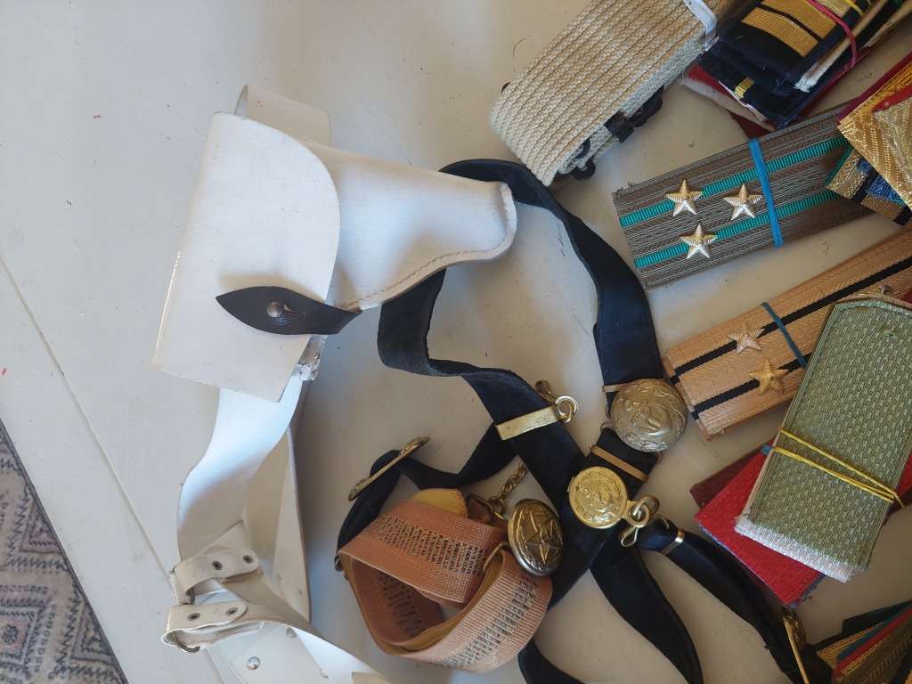 AMAZING collection of vintage Soviet military, navy & airforce items