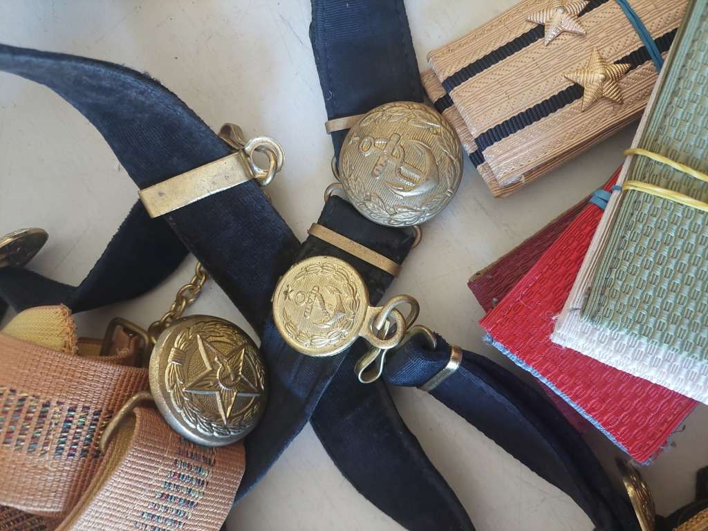 AMAZING collection of vintage Soviet military, navy & airforce items