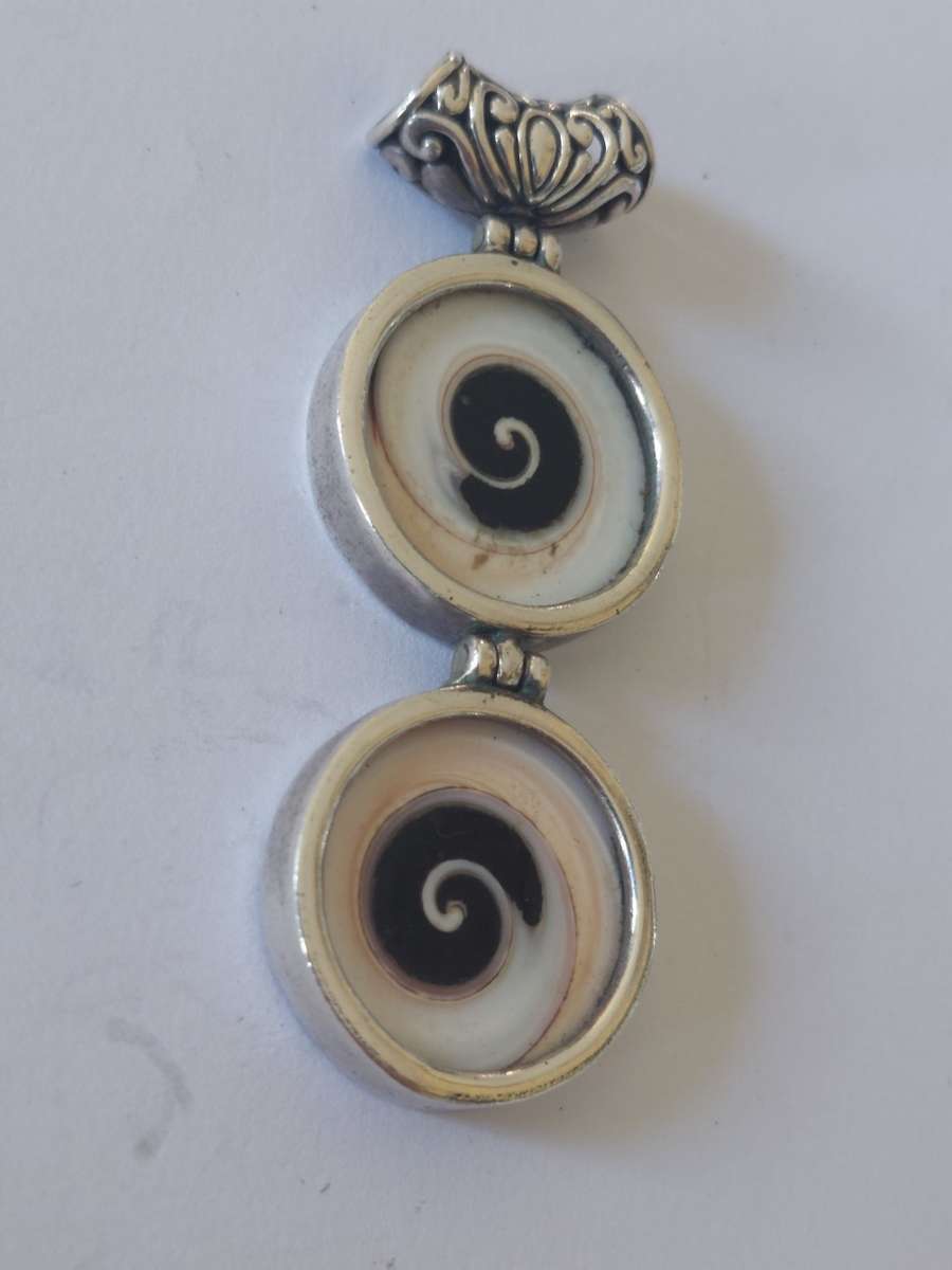 Magnificent large vintage sterling silver shell pendant 14,9g wow!!