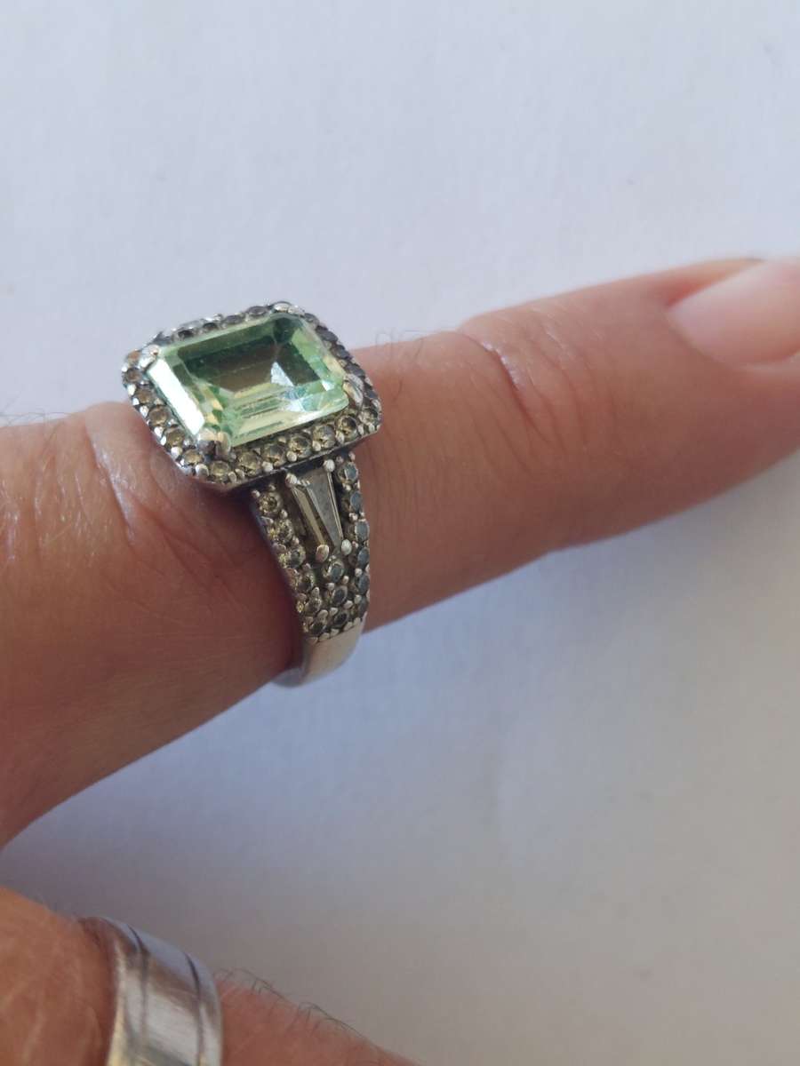Gorgeous!! Vintage sterling silver neon green crystoberyl & cz ring 5,4g STUNNER!!