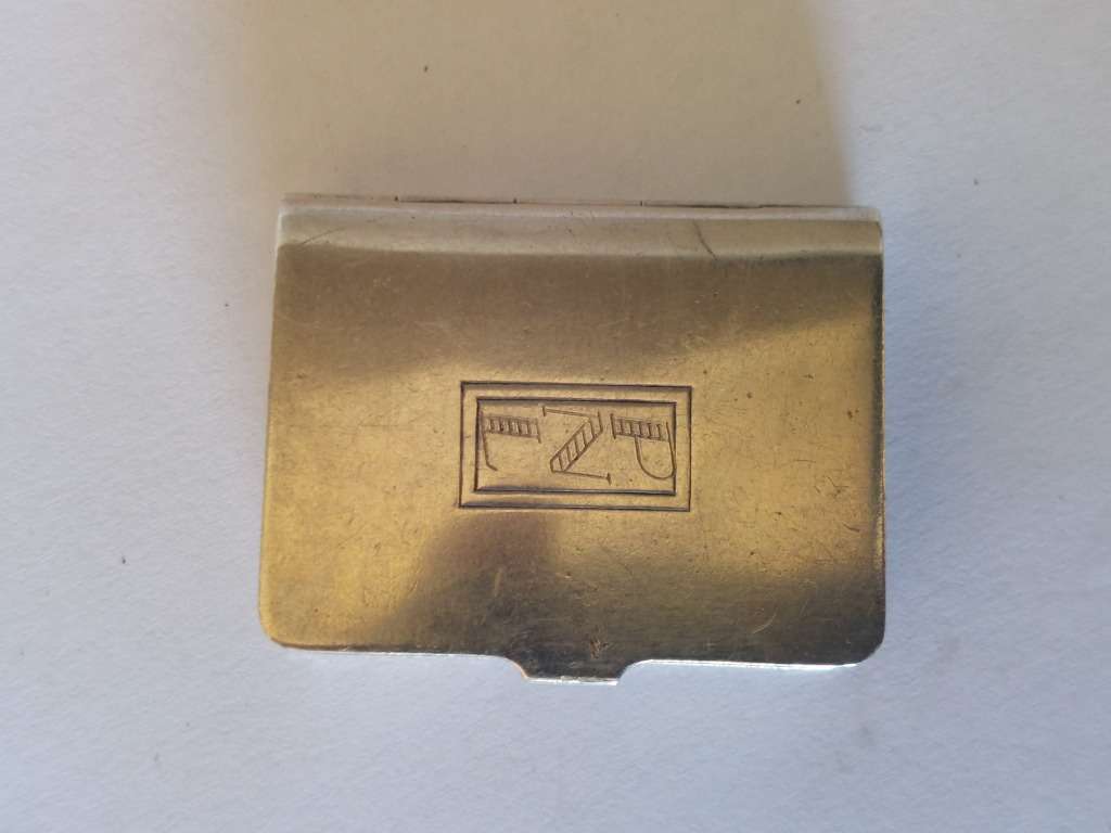 Rare Find!! Antique Napier sterling silver book form pillbox circa 1920,  21,7g