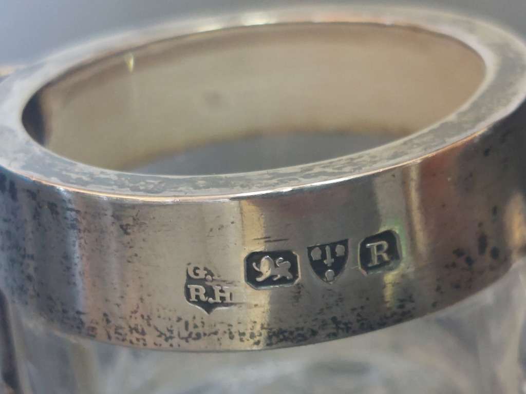 Lovely!! 1900 Chester silver rimed cut crystal creamer