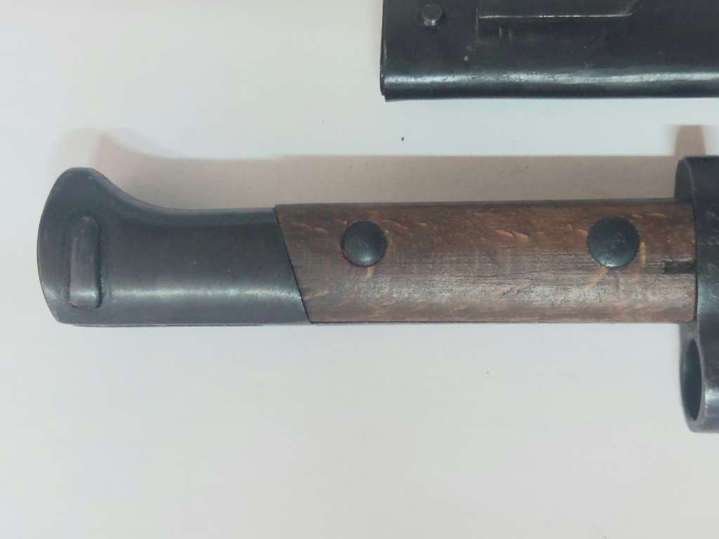 Rare!! WW2 Czech VR24 Mauser bayonet in near mint condition Value R3500