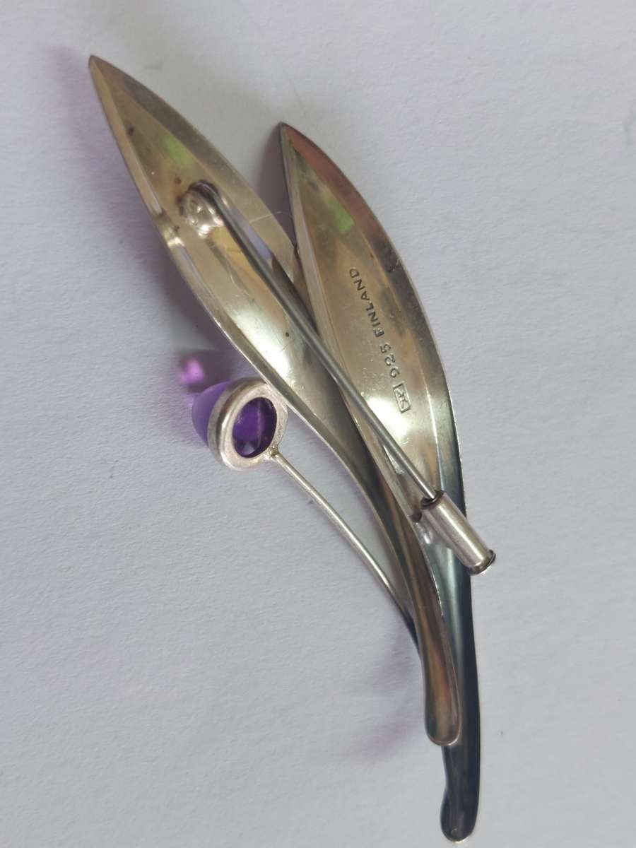 Mid century modern Elis Kauppi Finland sterling silver amethyst brooch Value R2950