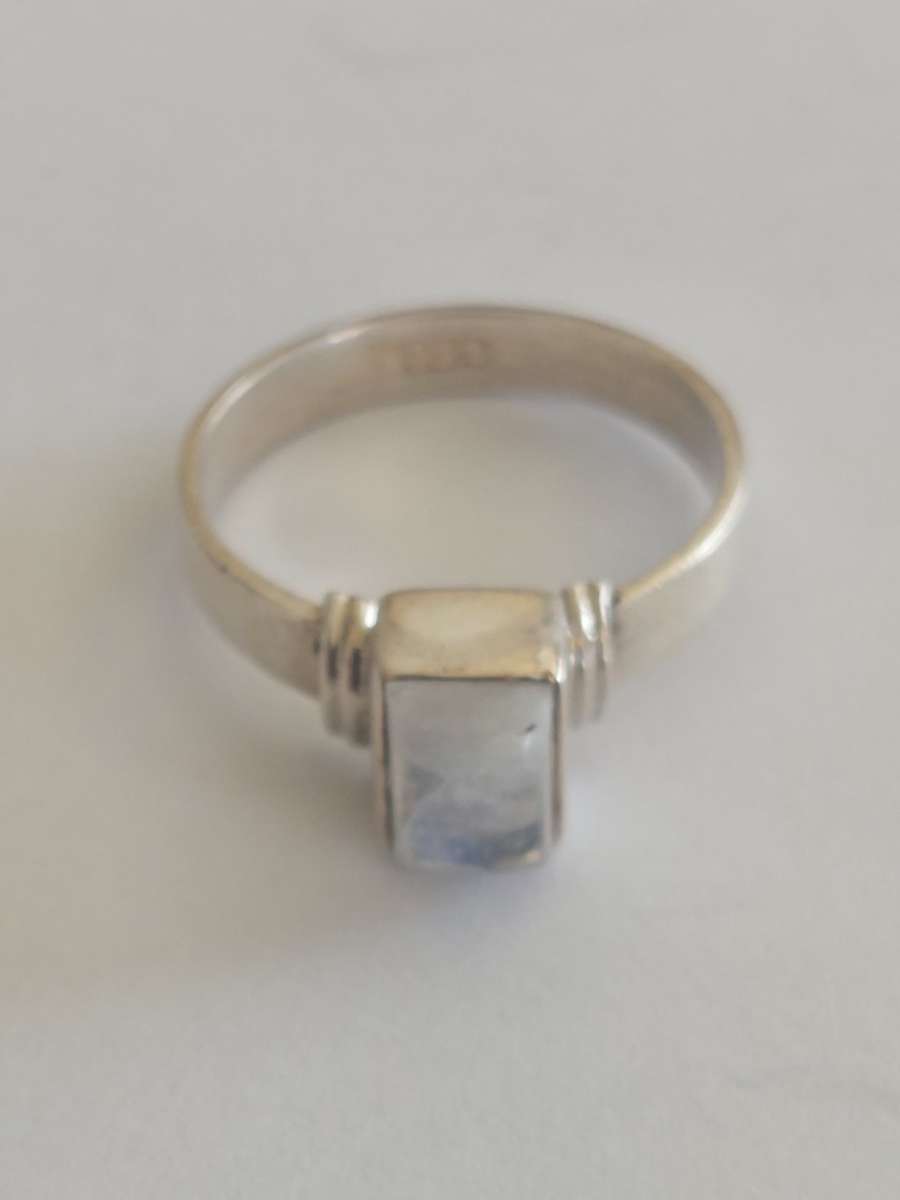 Vintage sterling silver moonstone ring 2,8g