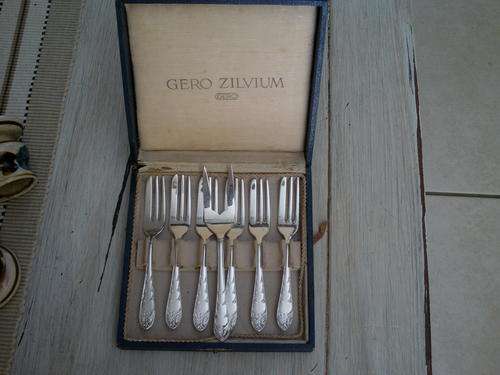 6 Silerpated emess cake forks boxed