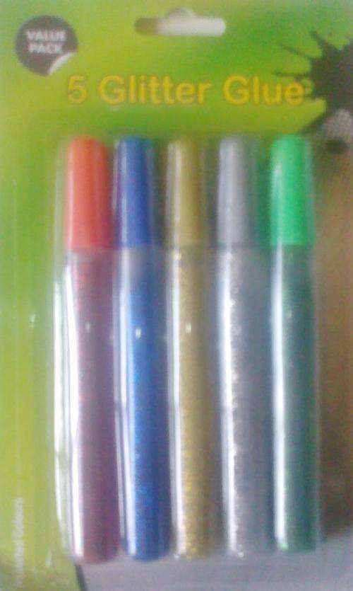 5 Glitter Glue pens, perfect for prodjects, cards and scrapbooking