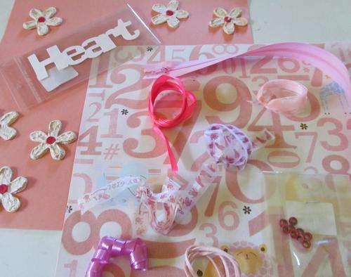 2 Page Lay-out. FLOWERS.  Worth every bid, only one of a kind, for that unique page lay out.