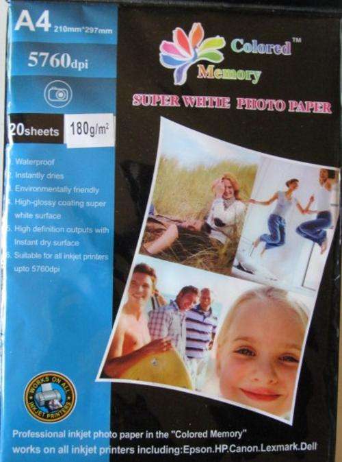 20 Sheets of High Quality super white Photo Paper. A4