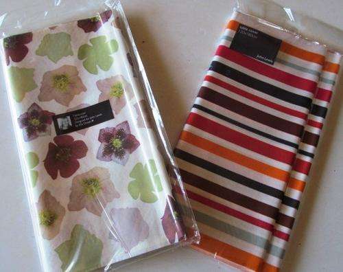 Unbelievable deal - TWO Table covers for 1 bid !!! - SHIPPING R40 and ADDITIONAL ITEMS ARE FREE