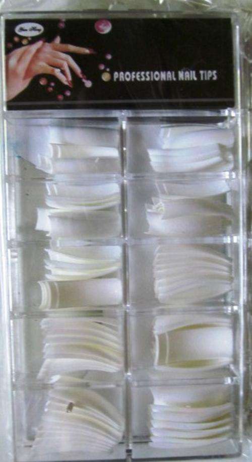 100 Proffesional Nail Tips - SHIPPING R40, ADDITIONAL ITEMS R FREE