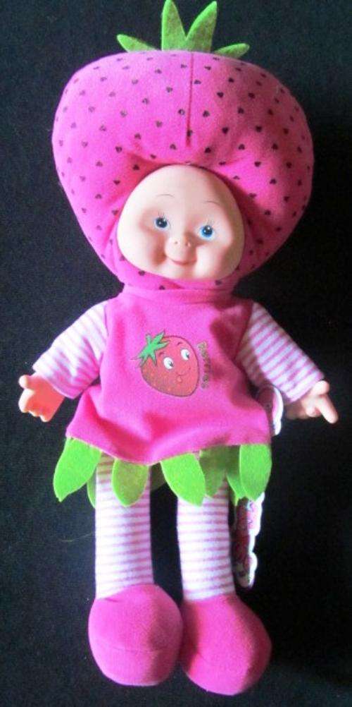 Strawberry Dol, push my tummy and I sing  (Flat Rate-R40 shipping no matter how many items U take)