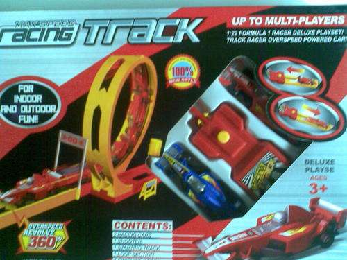 1:22 Formula 1 Racer Deluxe Playset! Track Racer Overspeed powered car. Postage only R30 and R10 per
