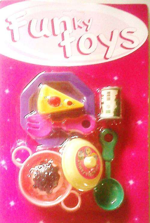 Little girls pretend kitchen set, Ideal stocking filler!!!!!