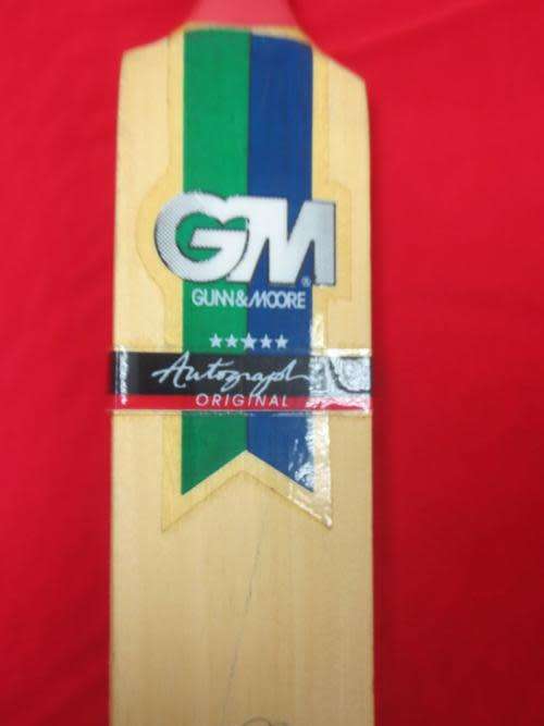 Jonty Rhodes ++ Original Signed Cricket Bat