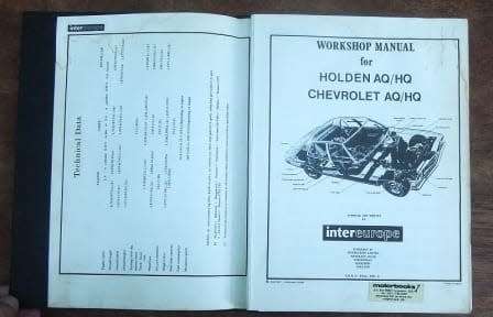 VERY RARE !! CHEVROLET & HOLDEN OWNERS WORKSHOP MANUAL FROM 1971 ....MUST SEE !!