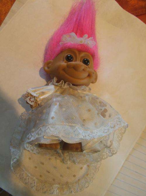 TROLL DOLL
