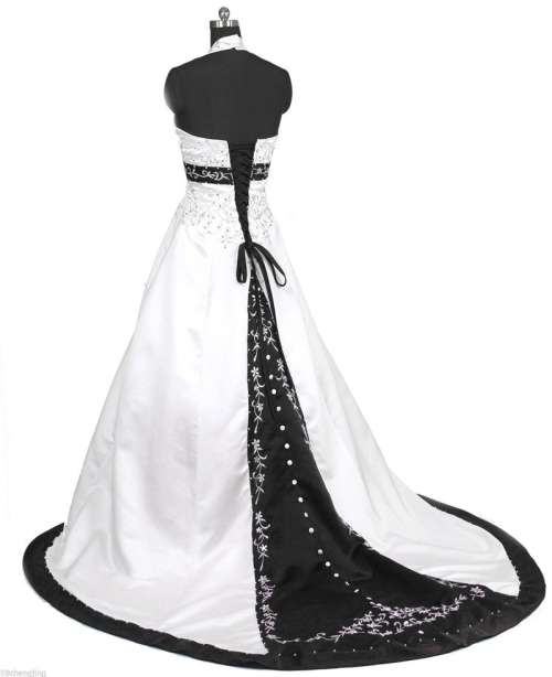 *BIG CLEARANCE!* *LOCAL STOCK* AFFORDABLE WEDDING DRESS - BLACK & WHITE - Size 16