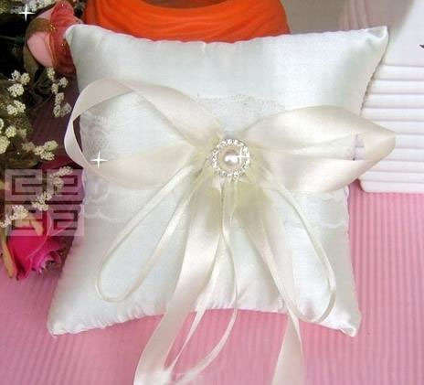 NEW RING CUSHION / WHITE/IVORY - FREE SHIPPING!