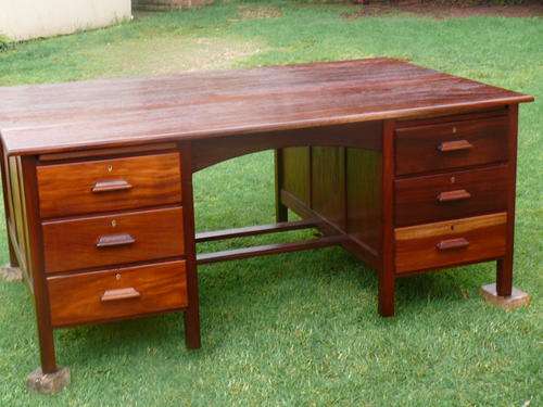 Large Mahogany 6 drawer desk